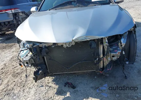 2020 Toyota Camry Se z USA, uszkodzony, nr VIN 4T1M11AK2LU861564